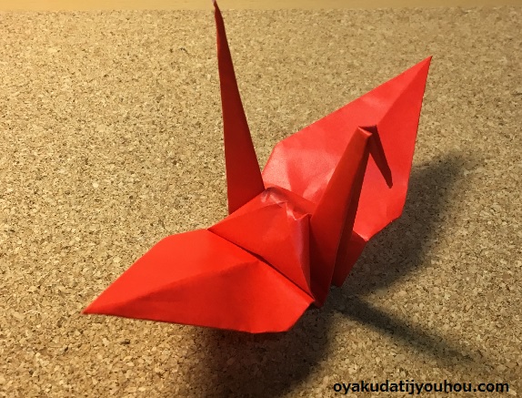 折り紙で鶴の平面で簡単な折り方と難しい立体の作り方 種類やコツも お役立ちインフォ